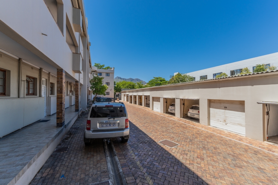 2 Bedroom Property for Sale in Stellenbosch Central Western Cape